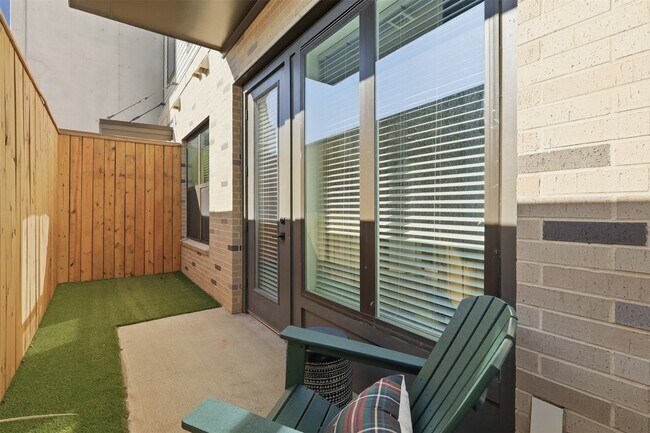 Building Photo - 1950 Winrock Blvd