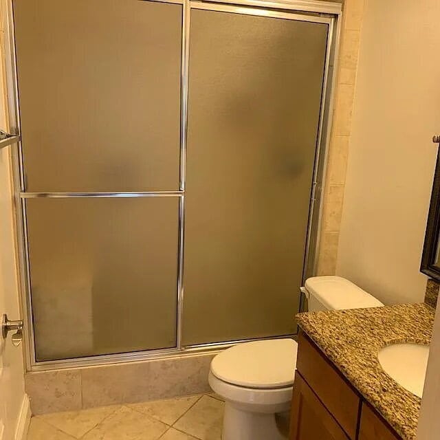 Building Photo - "Charming 2-Bed, 2-Bath Condo Retreat in San Marcos Oasis!"