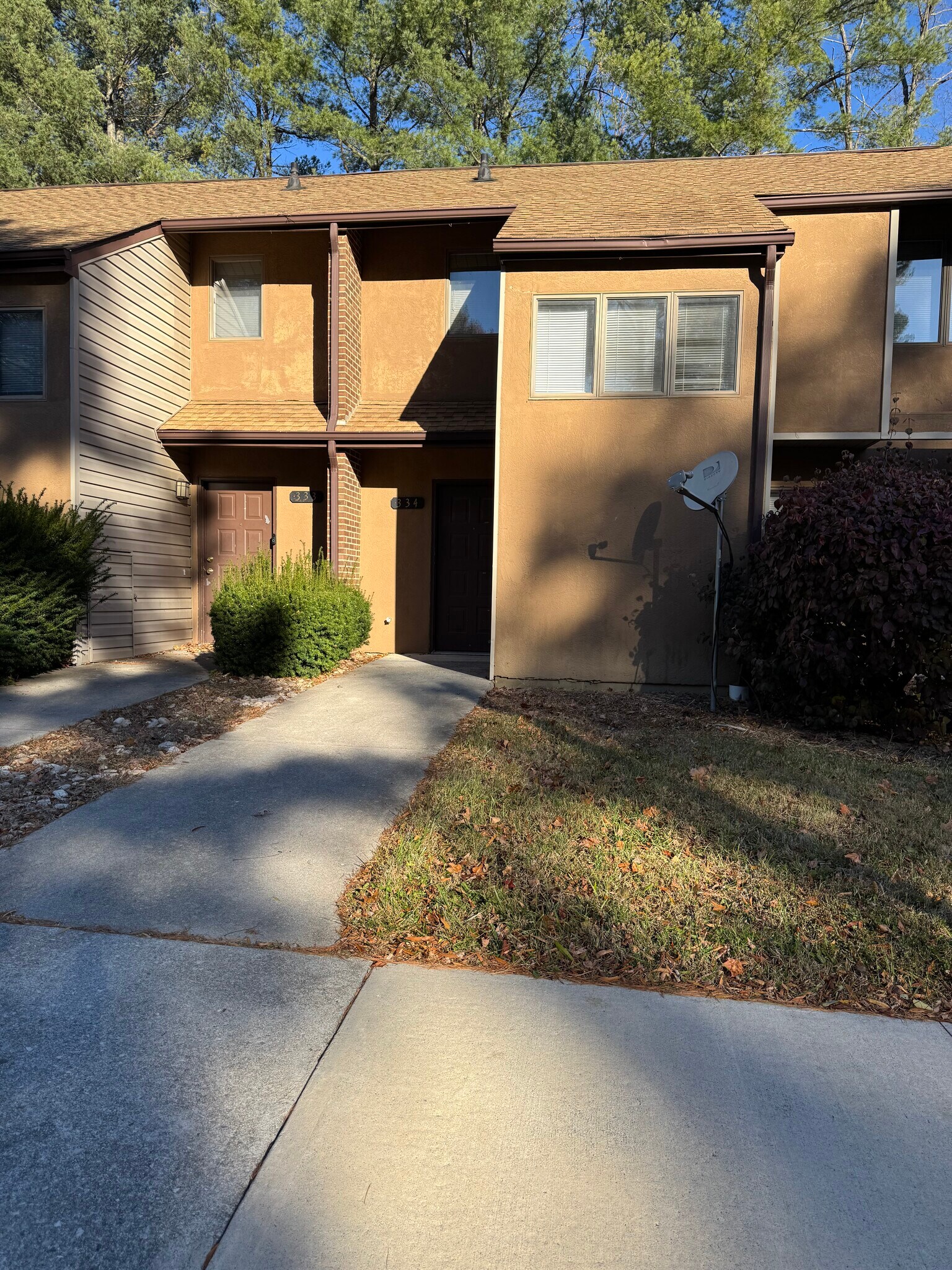 Building Photo - 334 Shenandoah Cir