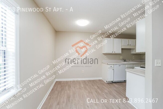 Building Photo - 108 Pinewood St