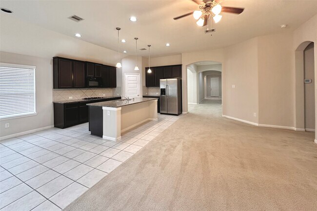 Building Photo - 26950 Churchill Gate Ln