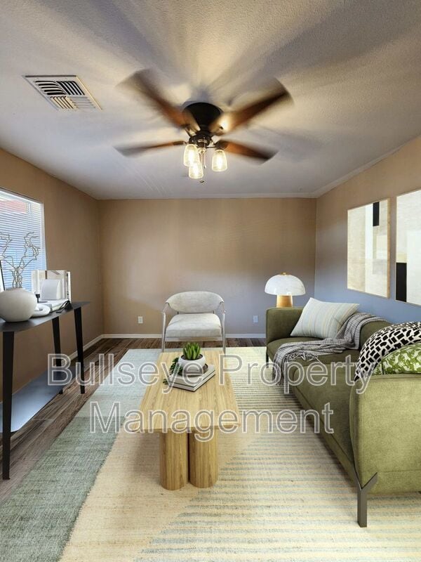 Building Photo - 143 S Doran