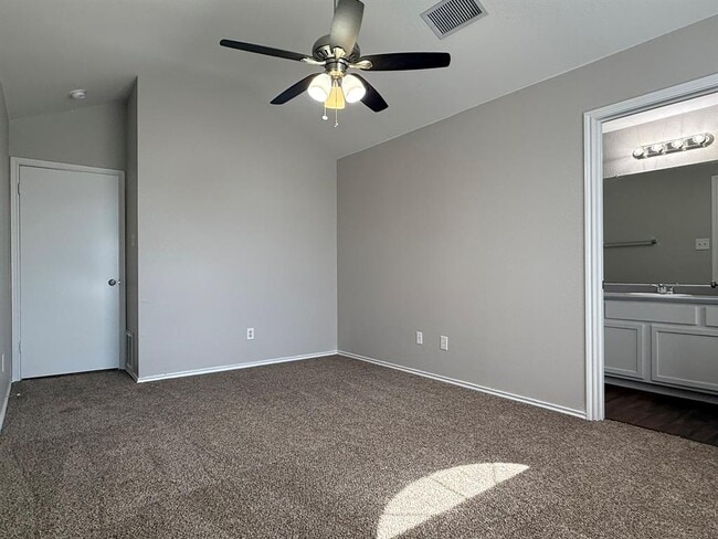 Building Photo - 6726 Windrift Way