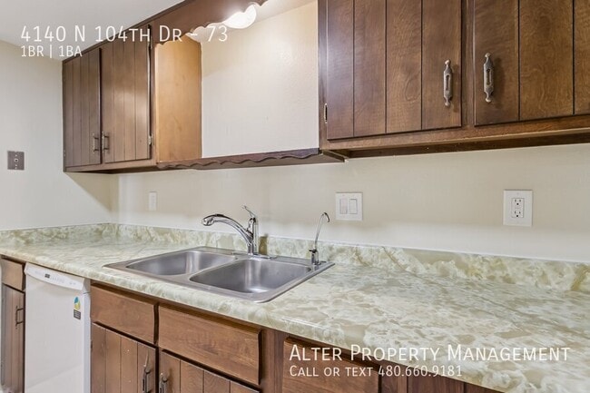 Building Photo - 4140 N 104th Dr