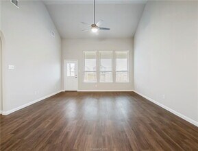 Building Photo - "Charming 4-Bed Retreat with Spacious Living in Bryan, TX – Your Perfect Home Awaits!"