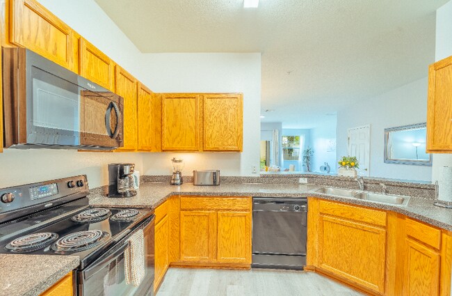 Building Photo - 7525 Bliss Way