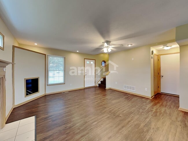 Building Photo - 7711 Powers Ridge Dr