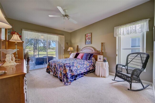 Building Photo - 2234 Fenton Ave