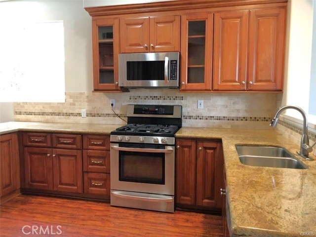 Building Photo - 619 N Jimenez Ln