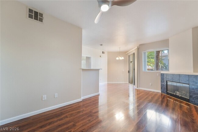 Building Photo - 7103 S Durango Dr