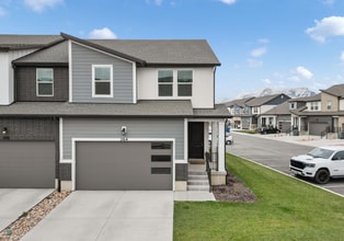 Building Photo - Now Leasing: 4-Bed, 2.5-Bath Home in Viney...