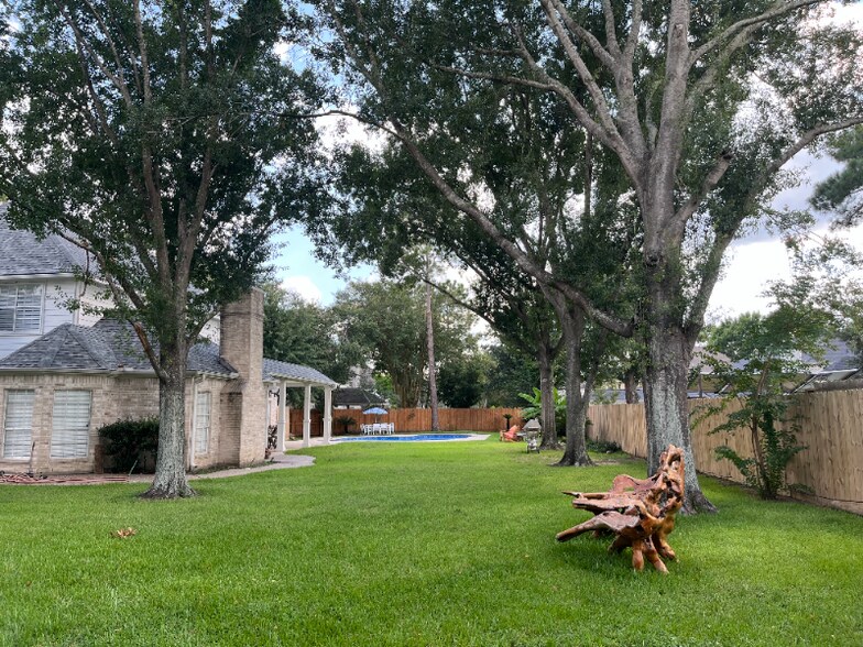 Building Photo - 5707 Honor Ct