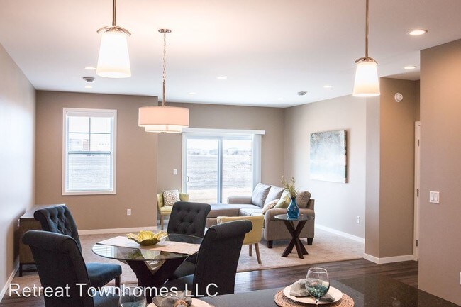 Building Photo - 4977 30th Ave S