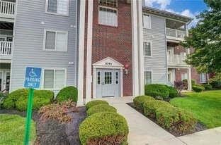 Building Photo - 3044 Westminster Dr