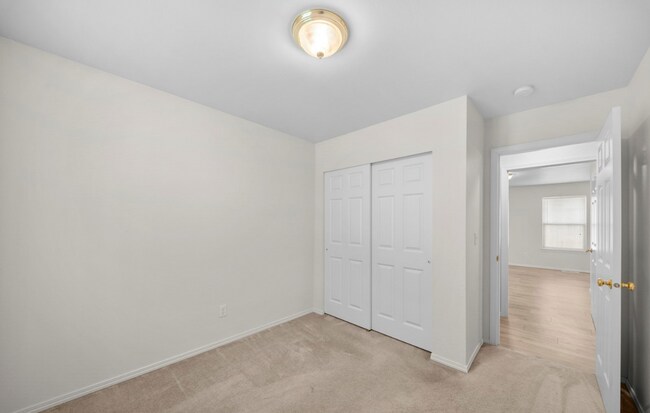 Building Photo - 312 G St SW