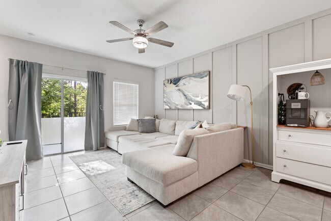 Building Photo - 425 Talulla Trl