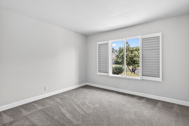 Building Photo - 2,003 Sq Ft Modern 4BR/2BA: Solar, EV Charging & Private Orchard!