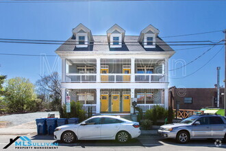 Building Photo - 217 Hood St