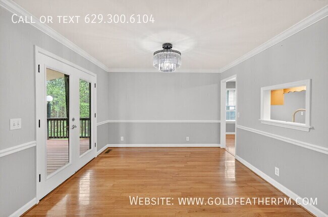 Building Photo - 3940 Waterford Way