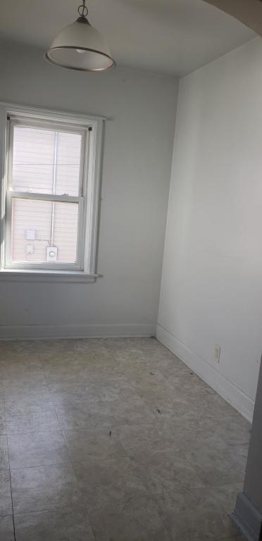 Building Photo - 1114 E 22nd St