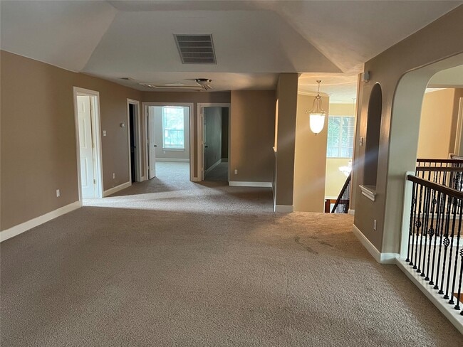 Building Photo - 16907 Coronado Springs Dr