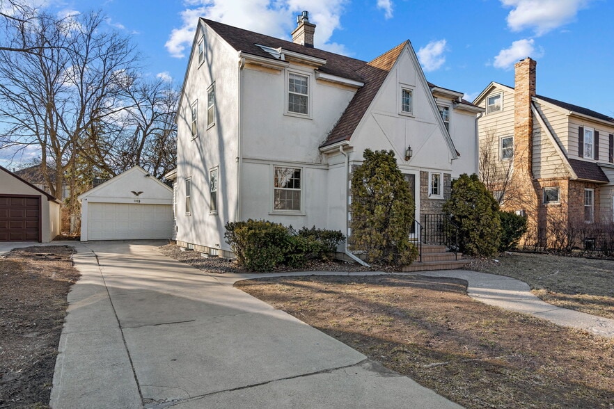 Building Photo - 1109 3rd St NW