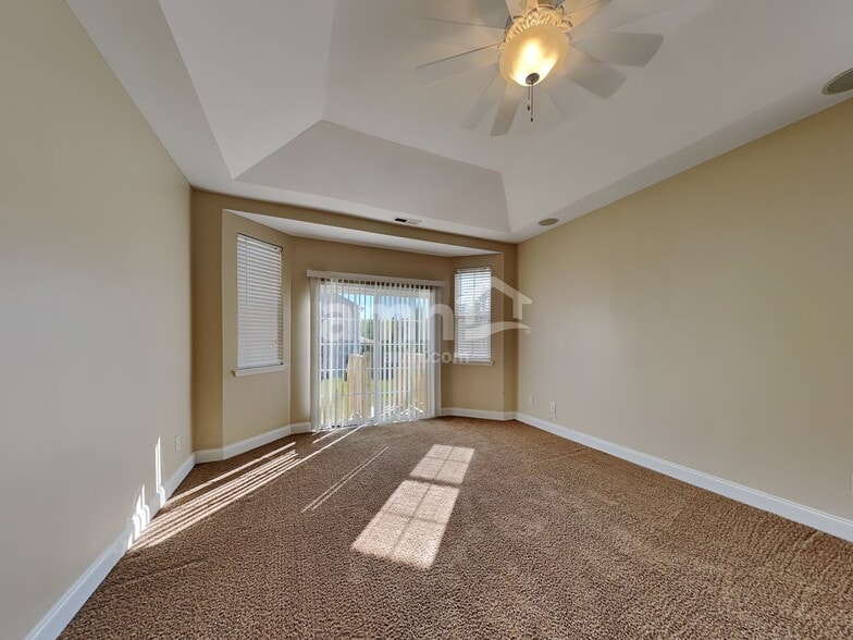 Building Photo - 203 Reedy River Ct