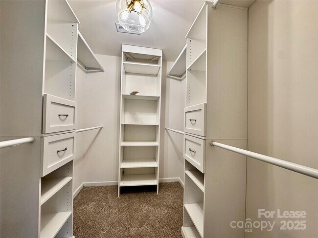 Building Photo - 1210 Leno Ln