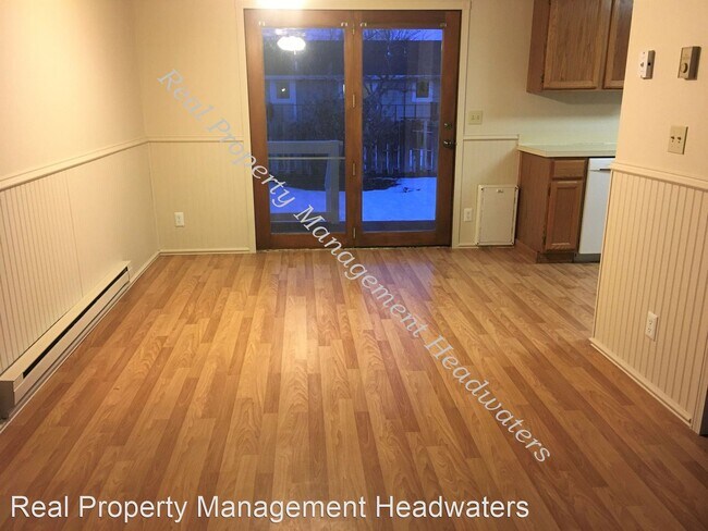 Building Photo - 3 br, 2.5 bath House - 1560 Williamsburg Road
