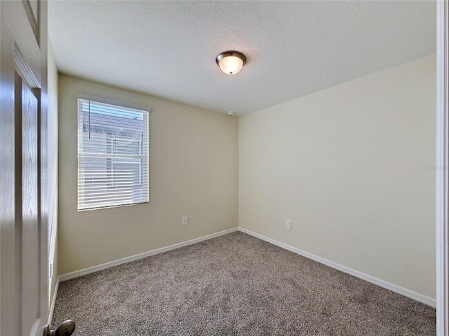 Building Photo - 520 Kennedy Dr