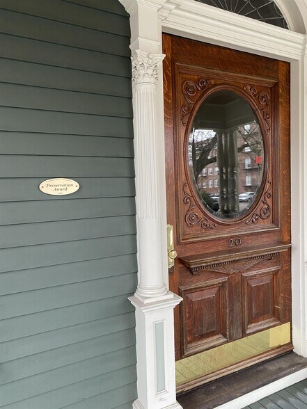 Building Photo - 20 Highland Ave