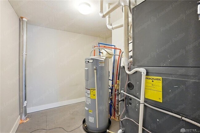 Building Photo - 629 Bungalow Ct