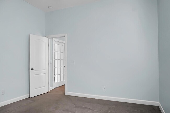 Building Photo - 345 Fox Ridge Ln
