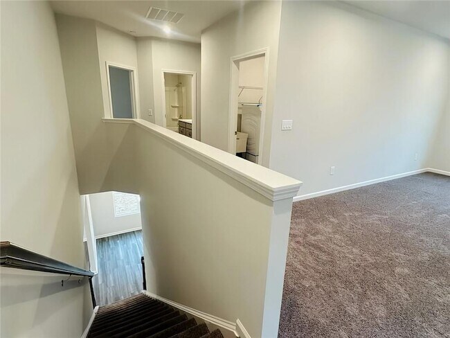 Building Photo - 263 Brighton Bnd Ln