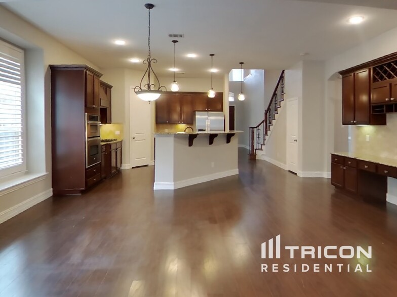 Building Photo - 12576 Tealsky Dr