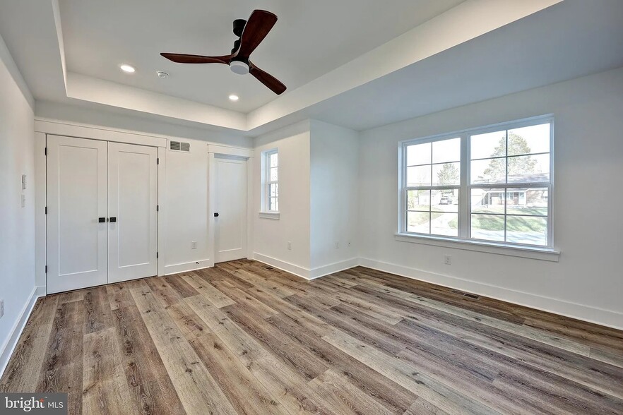 Building Photo - 1024 Trinity Rd