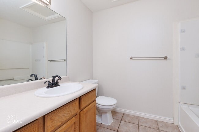 Building Photo - 1227 W 160 N