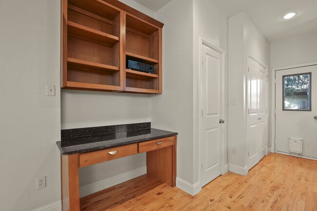 Building Photo - 5219 Richard Ave