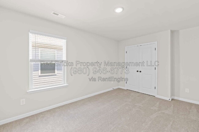 Building Photo - 7113 Stoney Wood Ln