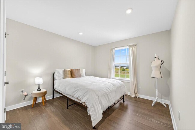 Building Photo - 167 Aspen Ln