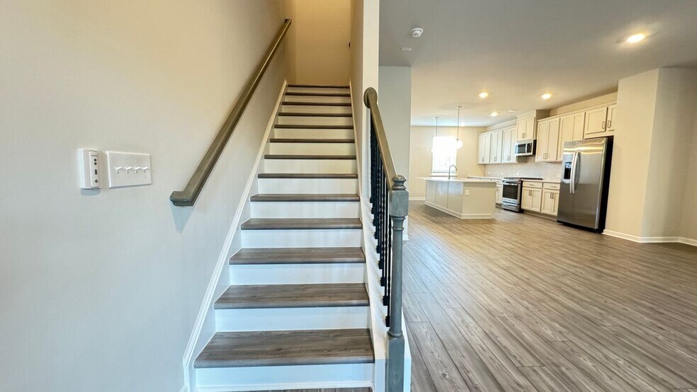 Building Photo - 53 Peeples Dr