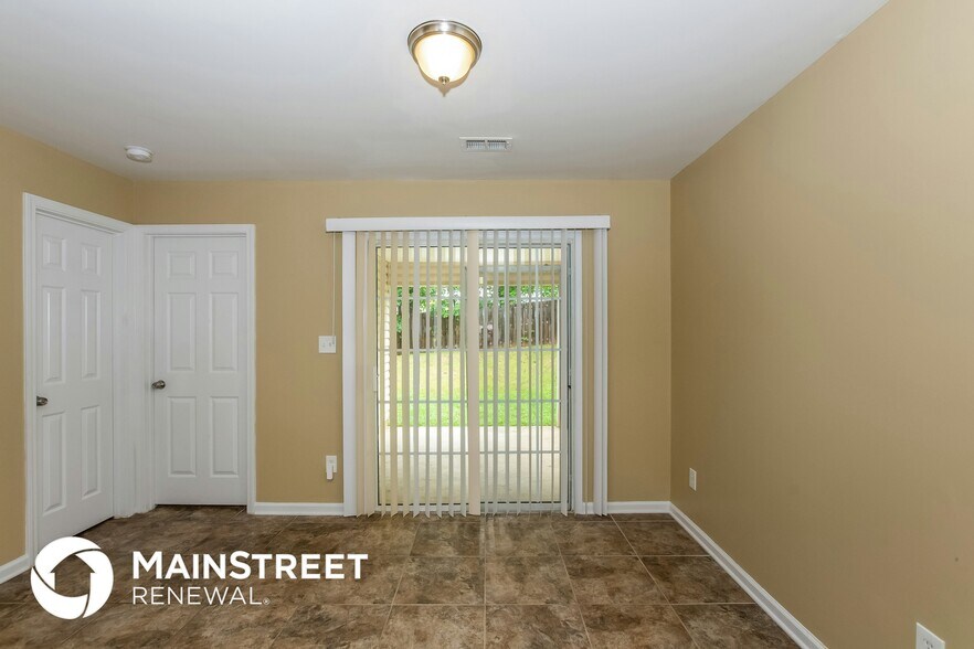 Building Photo - 234 Winding Canyon Dr