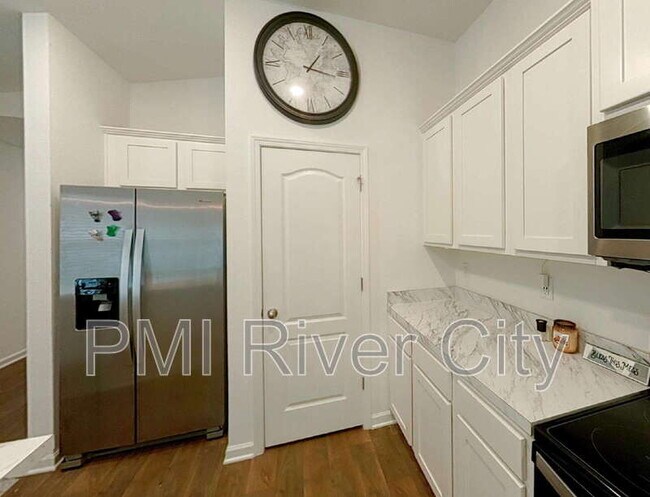 Building Photo - 12619 Cucumber Tree St