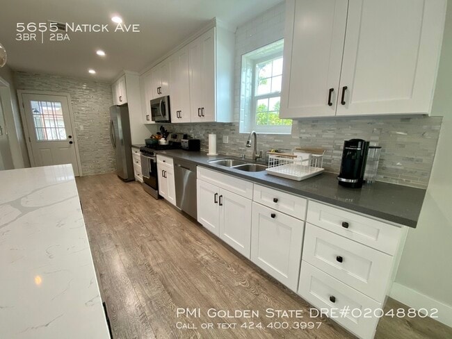 Building Photo - 5655 Natick Ave