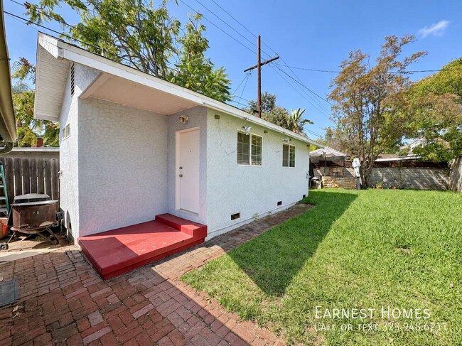 Building Photo - 6417 Elder St