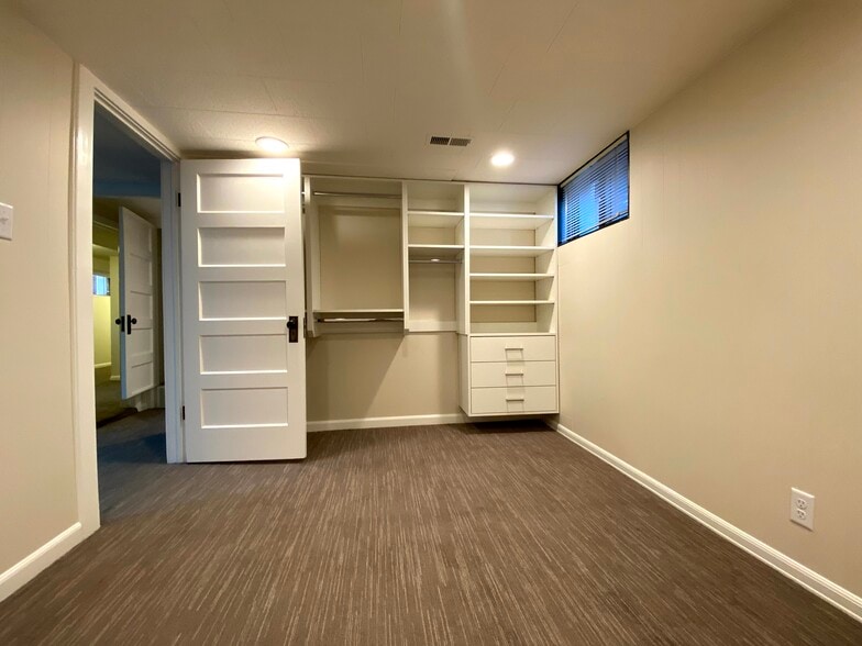 Bedroom 1 - 266 Douglas St