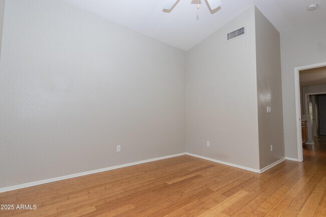 Building Photo - 2388 S Sycamore Pl