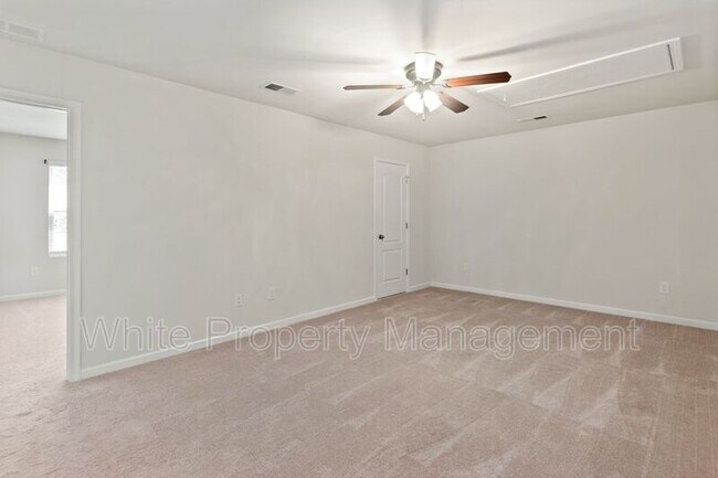 Building Photo - 5022 Mockernut Ln