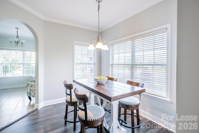 Building Photo - 141 Logan Ridge Dr