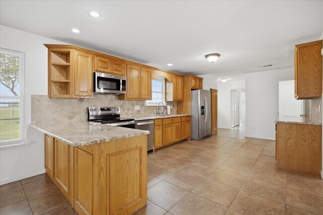 Building Photo - 12384 Co Rd 800